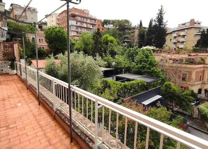 Clivo Vaticano Rooftop
